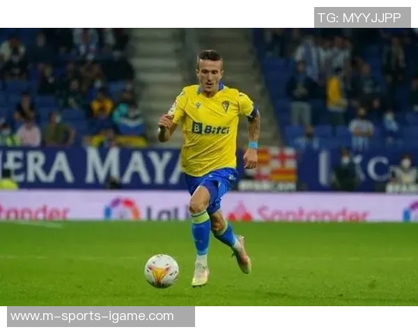 尼斯与马赛激战正酣球迷期待精彩对决与历史交锋